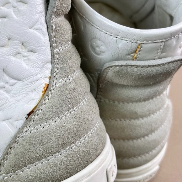 Louis Vuitton White High Top Sneakers Ladies Size 35.5 Leather & Suede With Mono - Picture 4 of 9